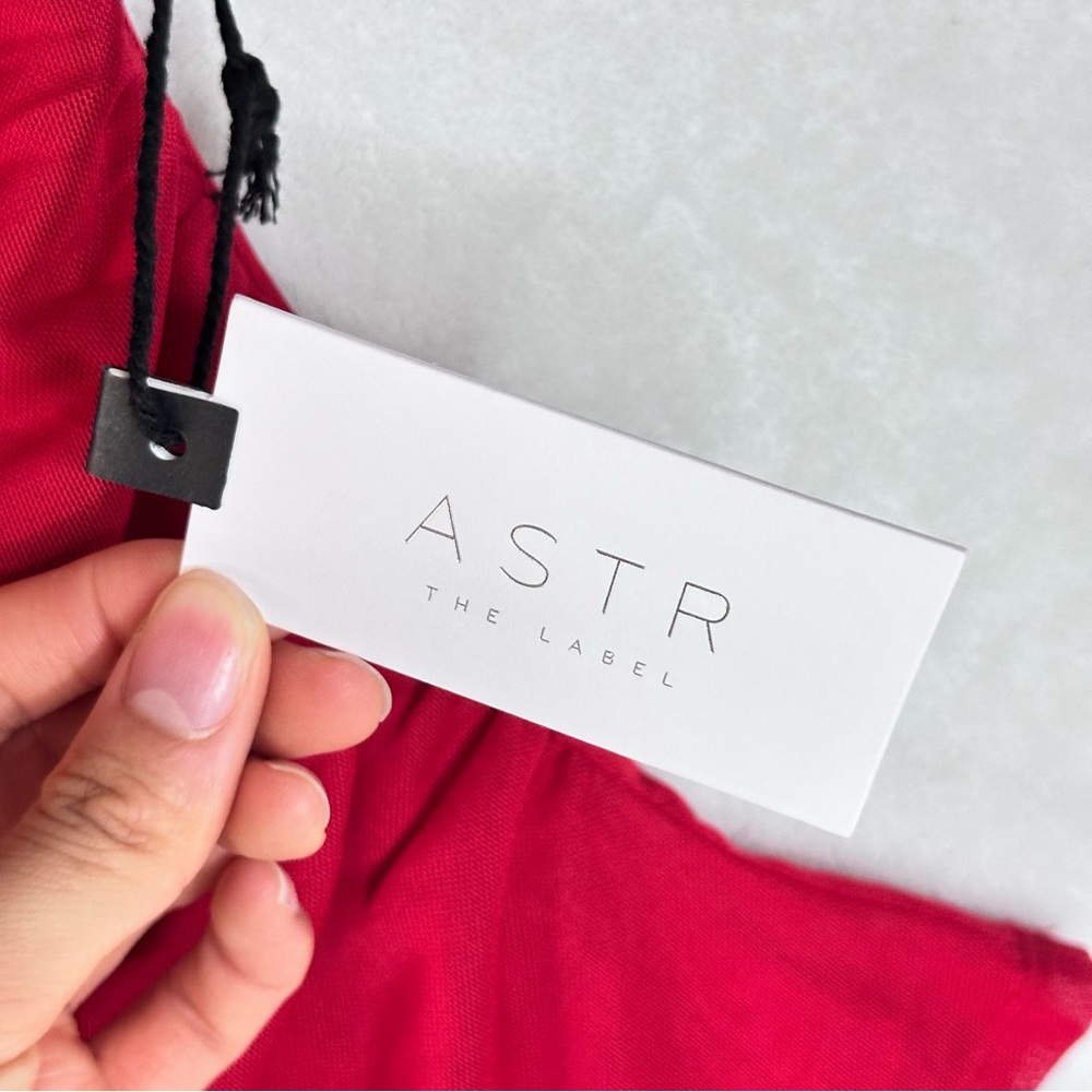 ASTR The Label Ruffle One-shoulder Mesh Top In Red - Size XS - Picture 3 of 6